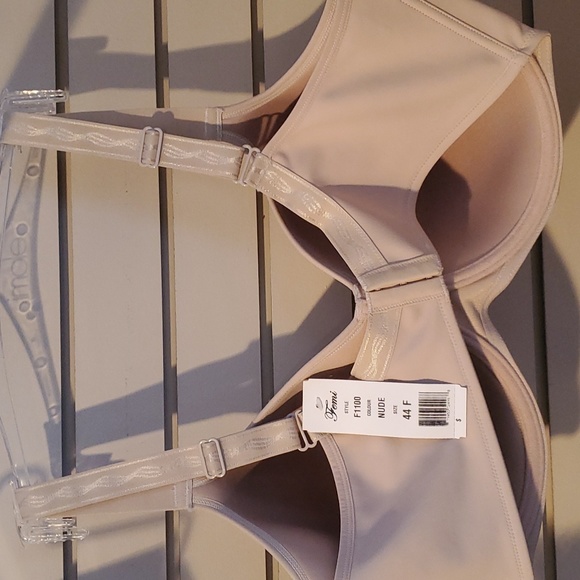 Womens bra - Picture 2 of 3